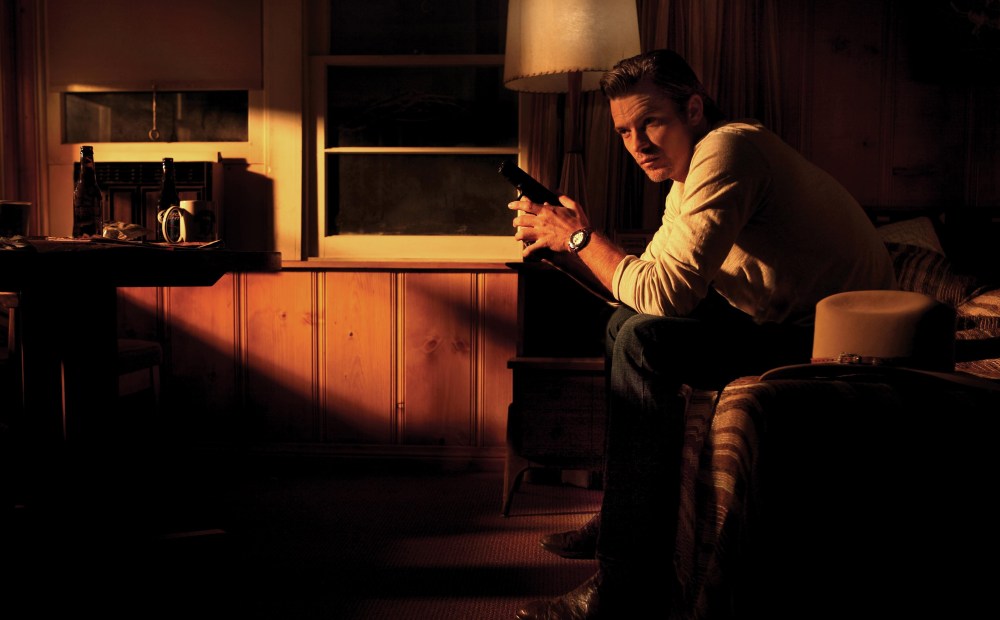 justified_s1_timothy_olyphant_005_FULL