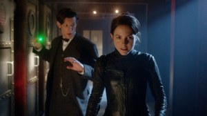 CRIMSON-HORROR-JENNY