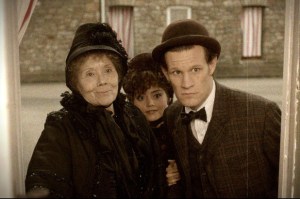 uktv-doctor-who-the-crimson-horror-10