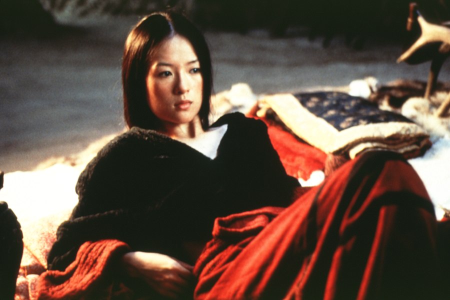 Zhang-Ziyi-in-Crouching-Tiger-Hidden-Dragon-2000-Movie-Image-2
