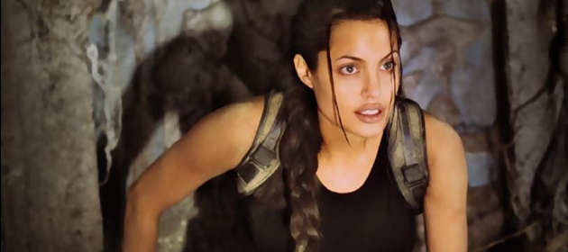 lara-croft-tomb-raider-2001--02