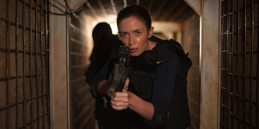 sicario-movie-reviews-starring-emily-blunt-and-benecio-del-toro