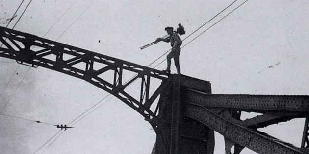 man-with-the-movie-camera