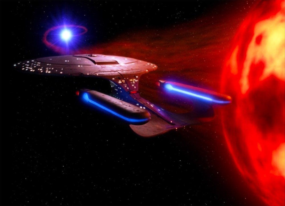 Enterprise_drifts_towards_stellar_matter