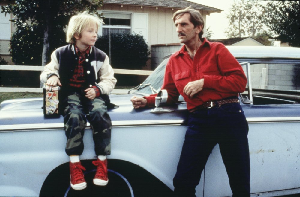 paris-texas-1984-001-harry-dean-stanton-boy-car-00m-py2