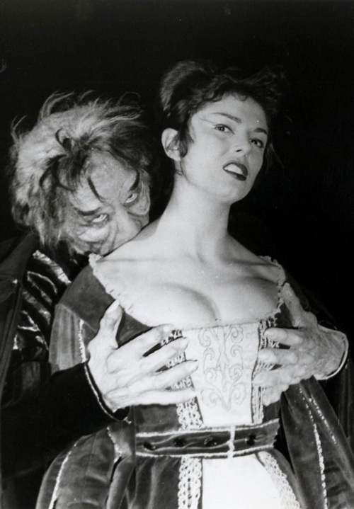 vampire-and-ballerina