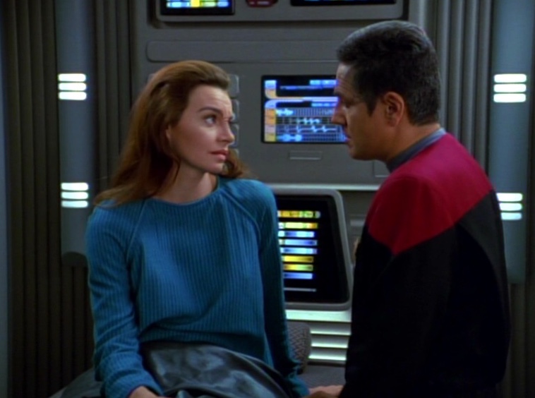 Seska_and_Chakotay
