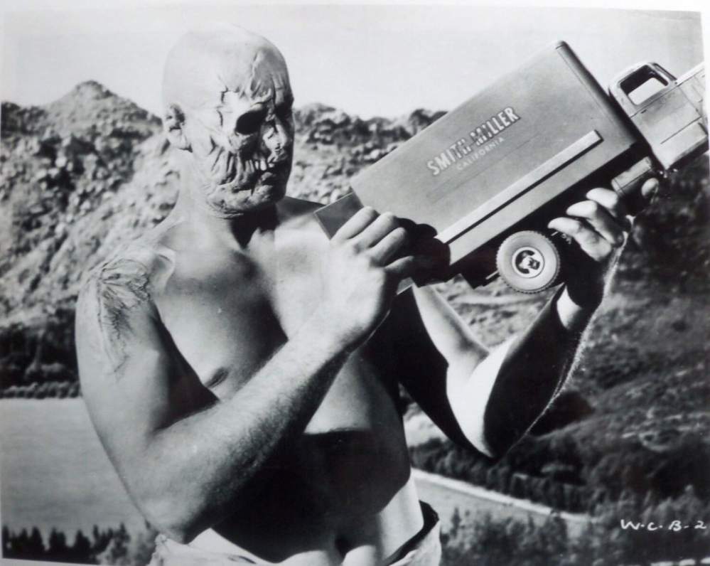 1118full-war-of-the-colossal-beast-photo