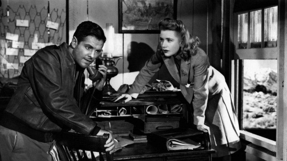 Robert-Cummings-and-Priscilla-Lane-in-Saboteur-e1490044698269