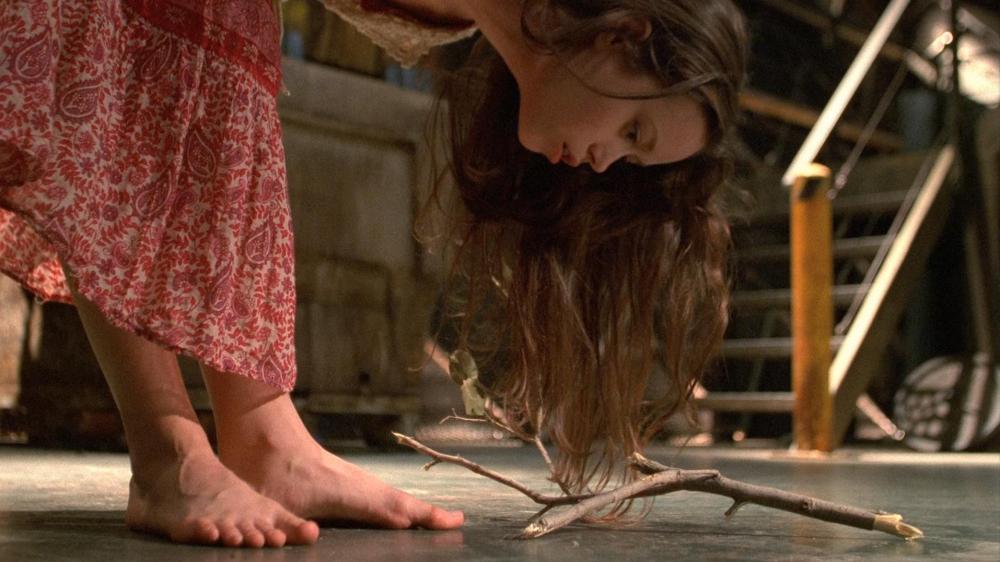 Firefly (2002) – Objects in Space – The Mind Reels